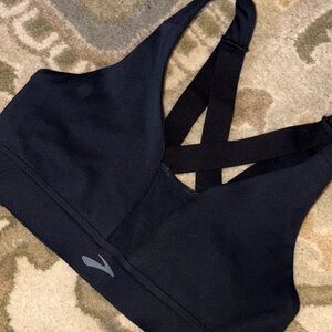 Sleek Black Sports Bra with Crossback Design